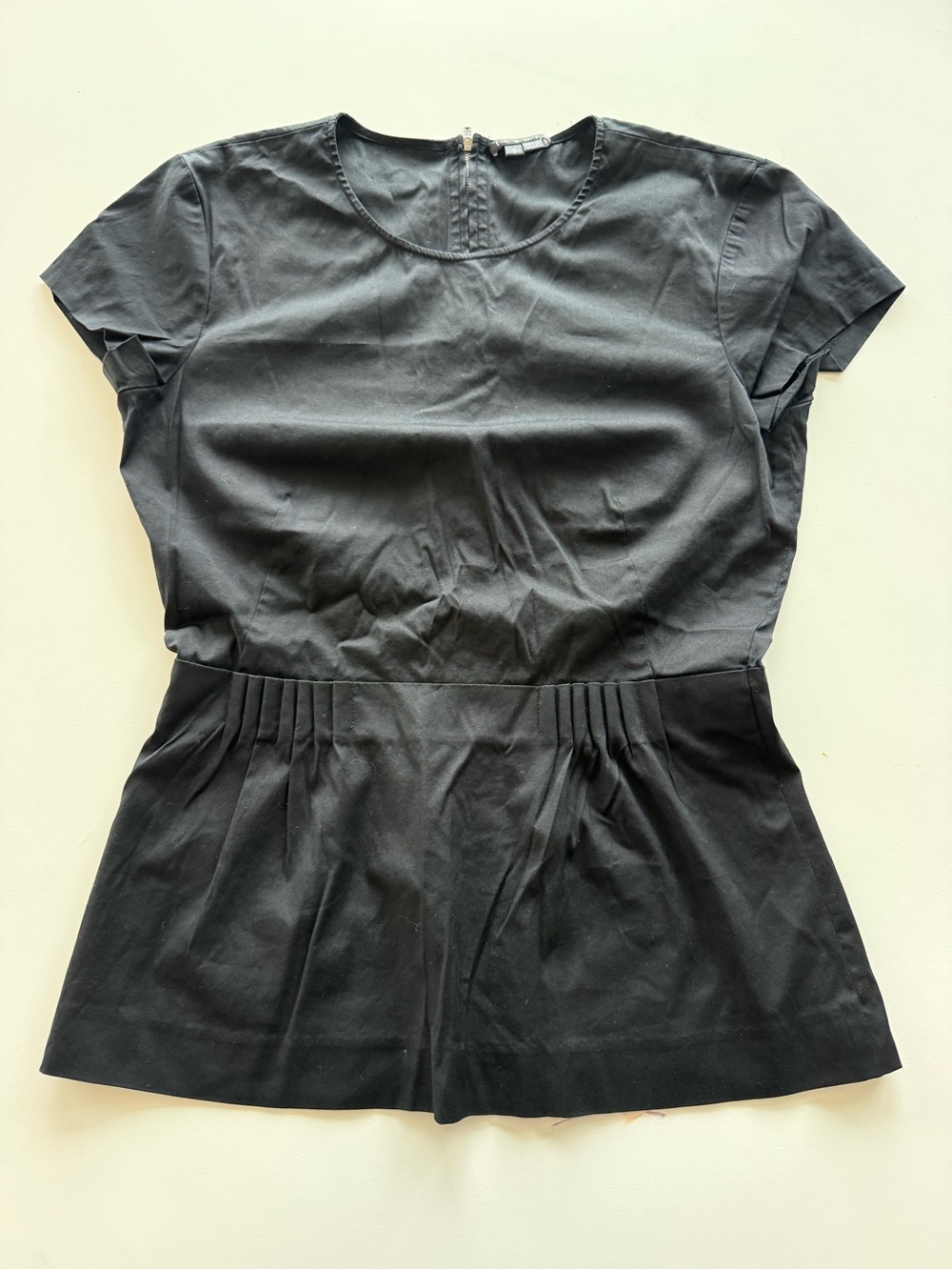 Theory Classic Black Women's Short-Sleeve Peplum Top